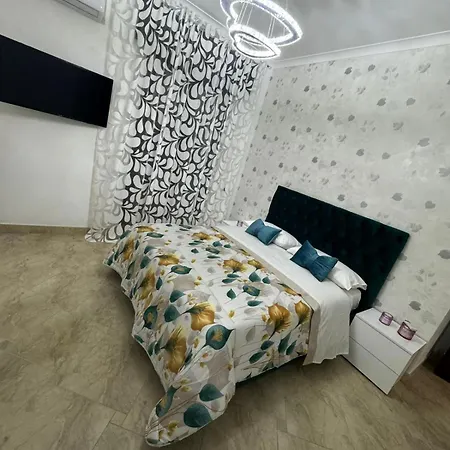 La Fenice Апартаменты Неаполь